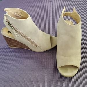 Wedge sandal